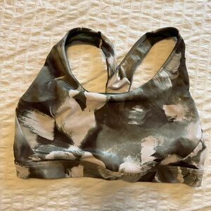 Athleta Interval Sports Bra, D-DD